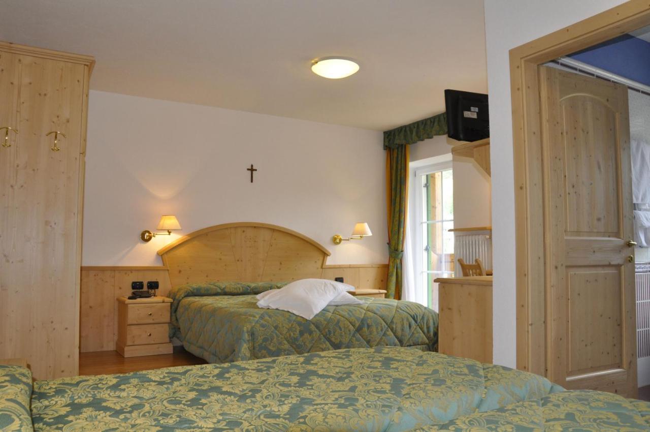 Hotel El Pilon Pozza di Fassa Dış mekan fotoğraf