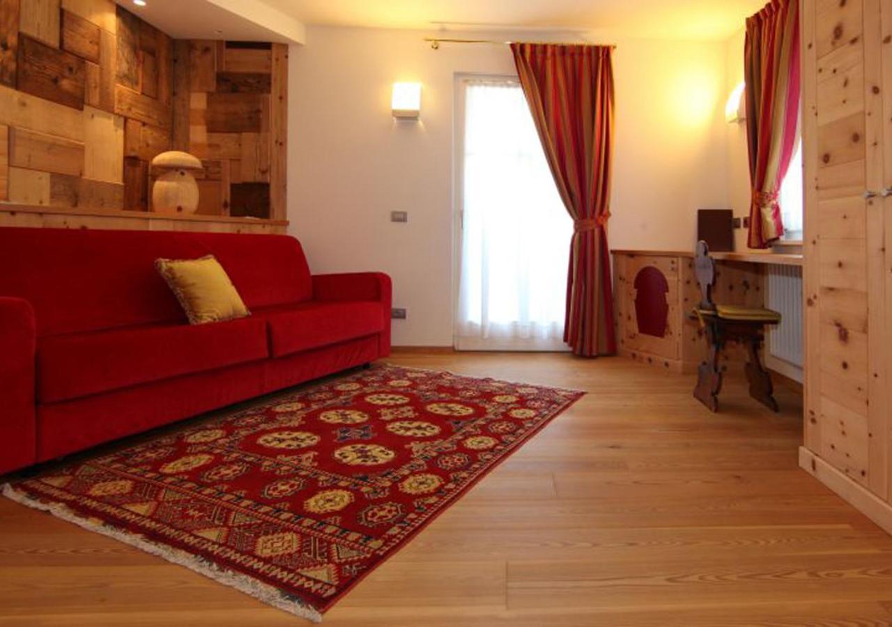 Hotel El Pilon Pozza di Fassa Dış mekan fotoğraf