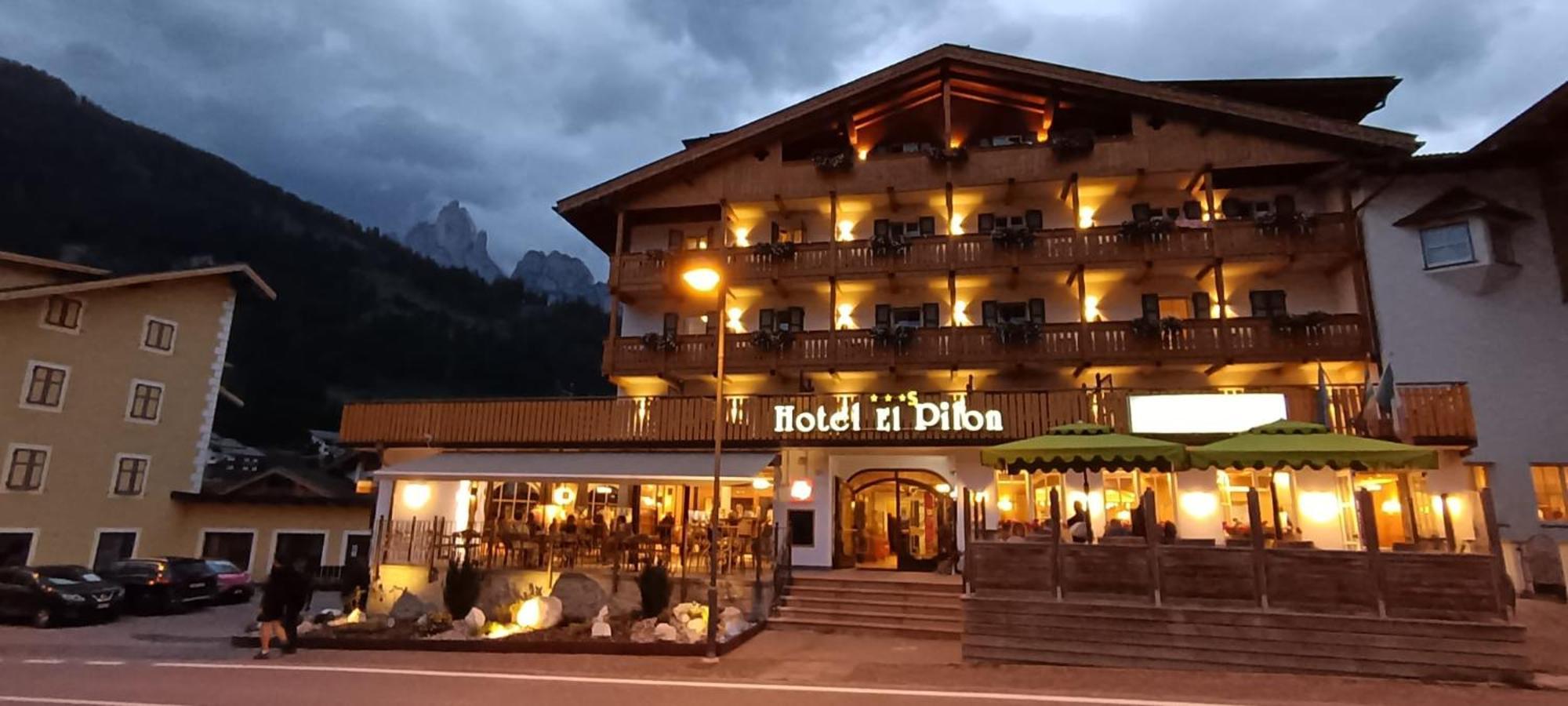 Hotel El Pilon Pozza di Fassa Dış mekan fotoğraf