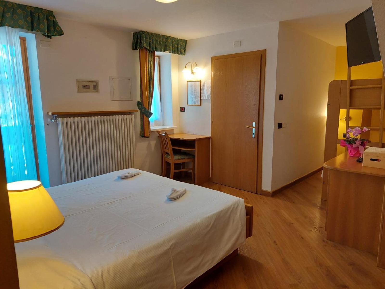 Hotel El Pilon Pozza di Fassa Dış mekan fotoğraf