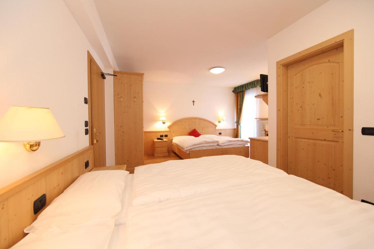 Hotel El Pilon Pozza di Fassa Dış mekan fotoğraf